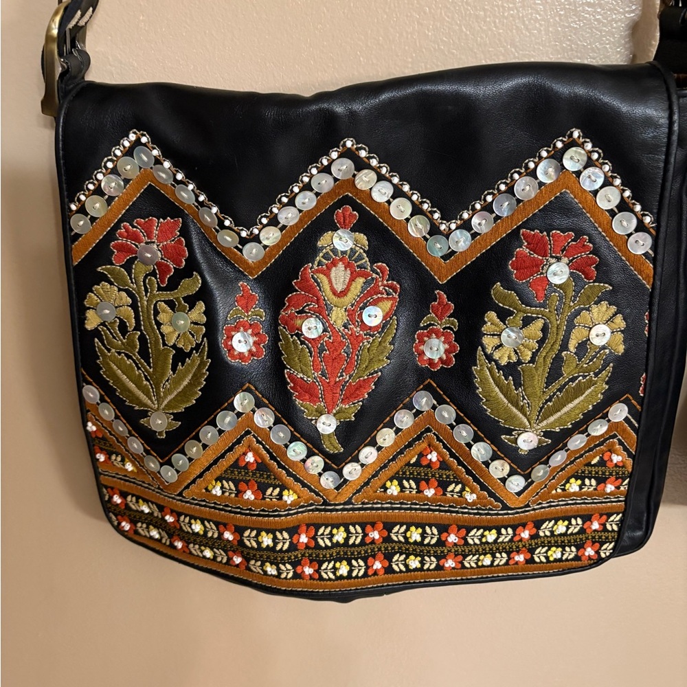 Isabella Fiore beaded boho bag mint condition! - Picture 7 of 9